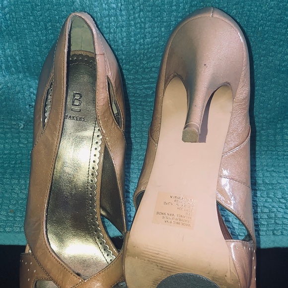 Bakers Krysta nude patent heels - Picture 3 of 4